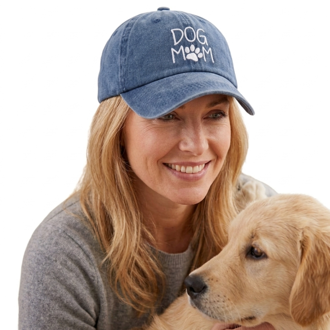 blauwe dog mom pet streetstyle op model