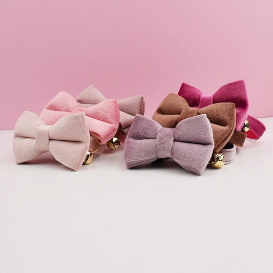Fluwelen Kattenhalsband met Strikje - DreamPawz