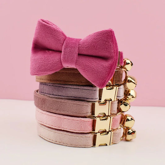 Fluwelen Kattenhalsband met Strikje - DreamPawz