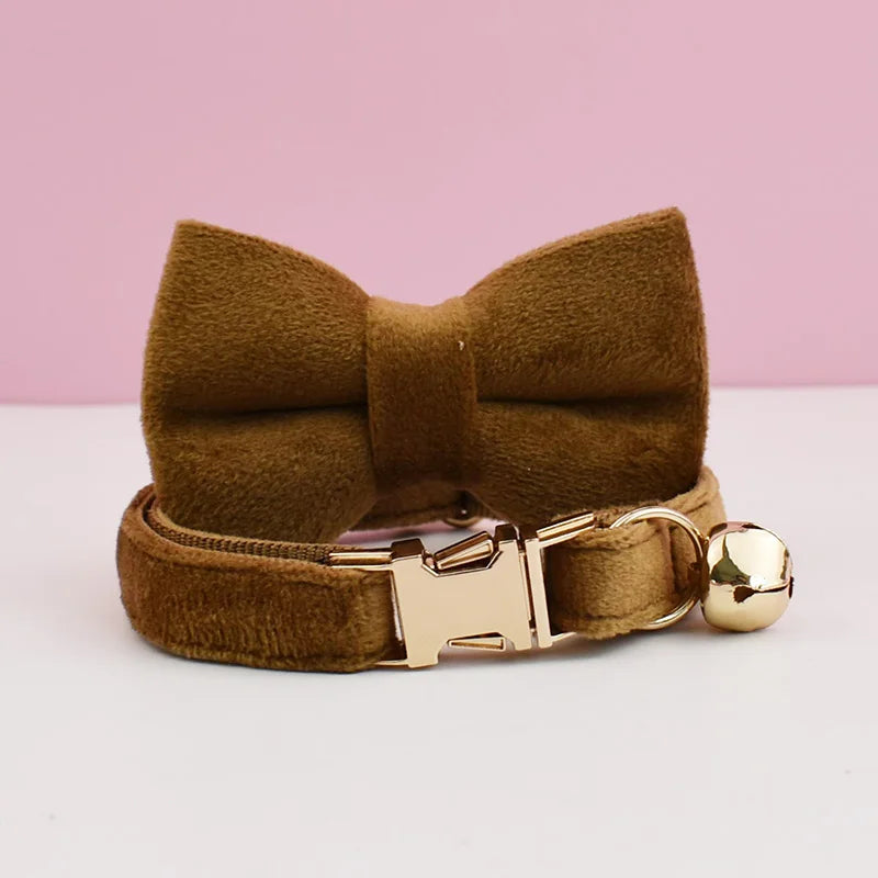 Fluwelen Kattenhalsband met Strikje - DreamPawz