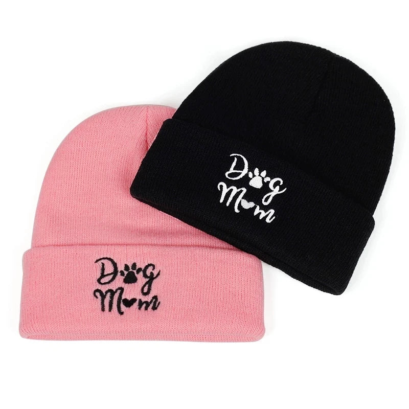 Dog Mom Beanie - Muts - DreamPawz