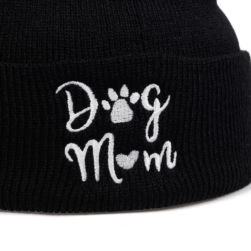 Dog Mom Beanie - Muts - DreamPawz