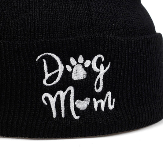 Dog Mom Beanie - Muts - DreamPawz
